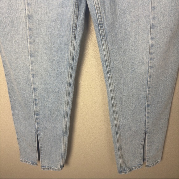 Abercrombie & Fitch NWT Curve Love The 90s Straight Ultra High Rise Jeans - Picture 4 of 11